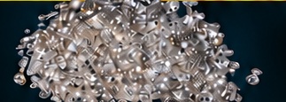 A pile of loose melee diamonds
